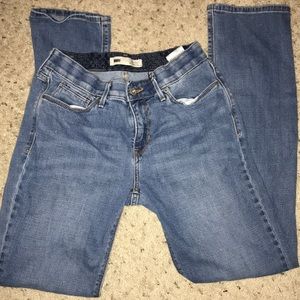 Levi’s Light Wash Perfect Waist Straight Leg